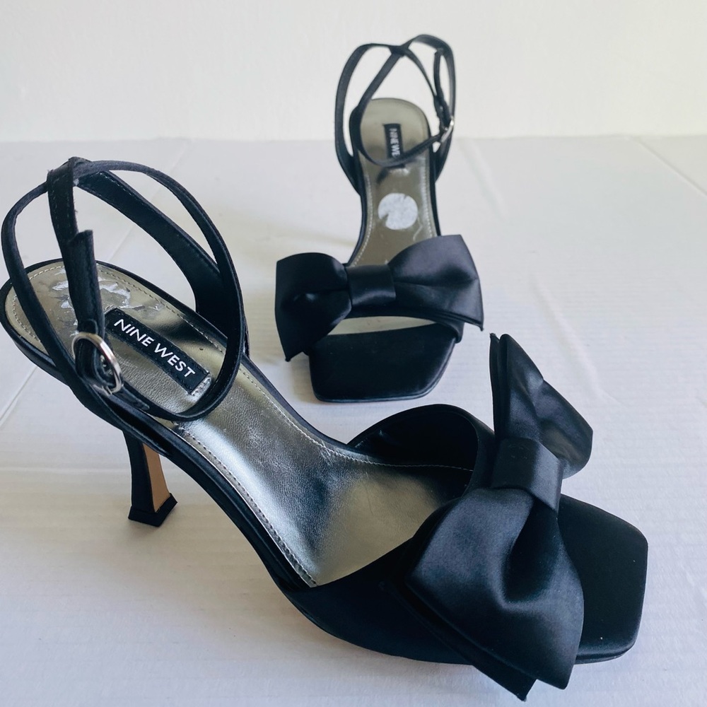 Nine West Black Heels with Bow Detail
